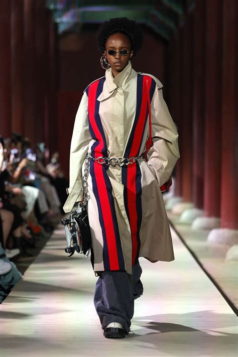 gucci fashion show cruise live streaming|How to watch the Gucci Cruise 2024 fashion show live from Seoul.